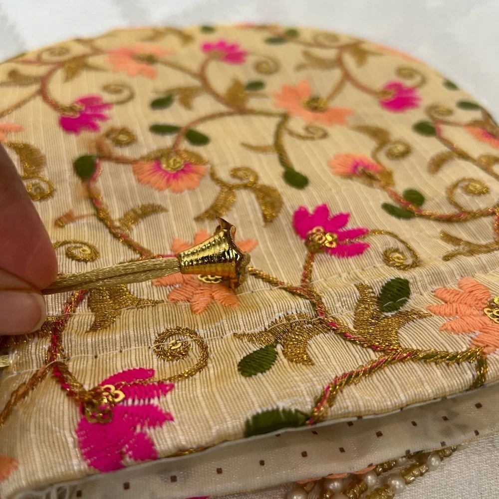 Embroidered Floral Women's Potli Bag
